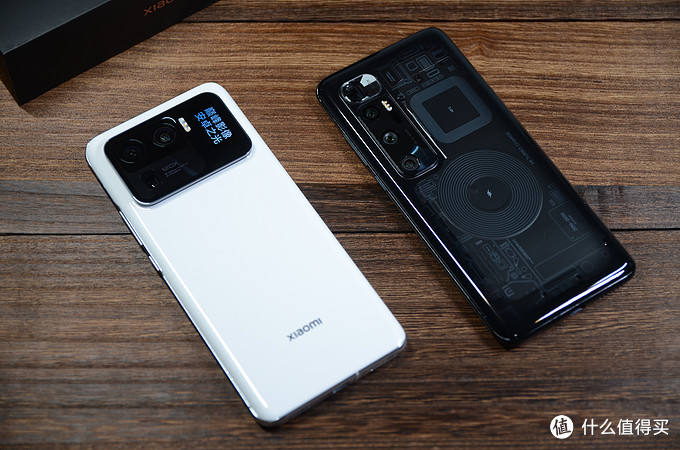 Xiaomi Mi 11 Ultra - Premium Smartphone with 12GB RAM