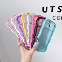 Coque de téléphone antichoc à bords ondulés couleur bonbon, translucide givrée, anti-chute, pour iPhone 18 17 16 Pro Max (vente en gros)