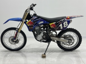 Moto tout-terrain <span class=keywords><strong>KTM</strong></span>, moteur monocylindre puissant, haute garde au sol, véhicule CBU complet pour l'aventure en jungle et dans le désert - Product Image 3