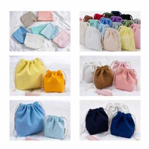 ถุงผ้าแคนวาสสีดำแบบมีเชือกผูก  กระเป๋าผ้าธรรมดาแบบใช้ซ้ำได้ สำหรับบรรจุของขวัญ ของใช้สำหรับเดินทาง และของจำเป็น - Product Image 6
