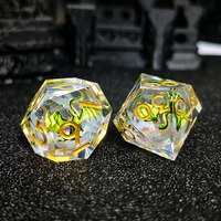 Jeu de dés pour jeux de rôle de table, polyédriques, en résine à noyau liquide, forme personnalisée pour