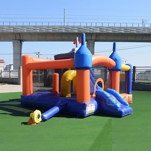 Château gonflable personnalisé avec toboggan pour enfants - Product Image 2