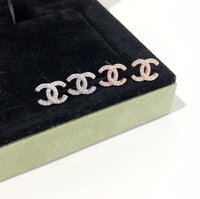 2021 fascino moda Trendy fabbrica all'ingrosso personalizzato 925 argento zircone lettera orecchini gioielli da donna