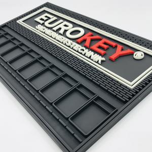 Alfombrilla de peluquero de PVC suave ecológica alfombrilla de herramientas de corredor de barra de goma segura - Product Image 4