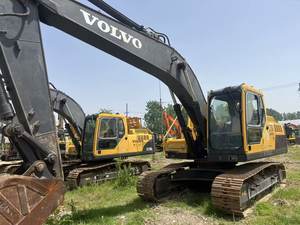 Excavatrice Volvo EC210 d'occasion avec cylindre à bras de flèche longue Garantie de 1 an sur le roulement de la boîte de vitesses du moteur à vendre - Product Image 6