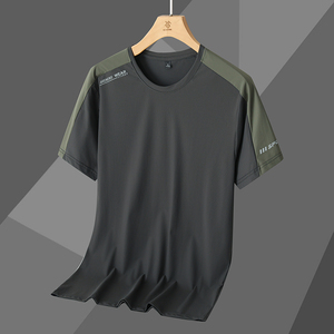 T-shirt homme personnalisé avec logo 2025, nouvelle collection en soie glacée, manches courtes, col rond, respirant, fin et tendance, avec motifs ondulés et couleurs assorties pour l'été - Product Image 4
