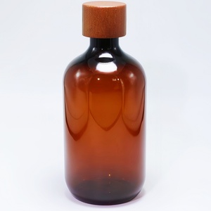 Nouvelle bouteille d'huile essentielle en plastique PET de 500 ml avec bouchon à vis en bois de bambou, pompe pulvérisatrice à orifice réducteur pour liquides d'aromathérapie et scellage. - Product Image 6