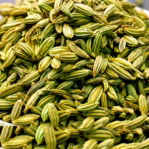 Graines de fenouil de qualité supérieure, entières et naturelles, épice aromatique indienne de qualité alimentaire pour la cuisine, l'assaisonnement et l'exportation en vrac - Product Image 1