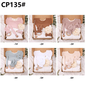 Coffret Cadeau <span class=keywords><strong>Naissance</strong></span> Produit Bébé Ensemble Douche Couverture Bébé à Pompons Chaîne Sucette Bavoir Vêtements Bébé Anneau de Dentition Lapin Boîte Cadeau <span class=keywords><strong>Naissance</strong></span> - Product Image 2