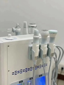 Machine de soin du visage 6 en 1 à hydrodermabrasion, très vendue, pour le rajeunissement de la peau, le blanchiment, l'élimination des points noirs et le traitement de l'acné. - Product Image 6