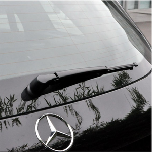 Pièces de voiture d'assemblage d'<span class=keywords><strong>essuie</strong></span>-<span class=keywords><strong>glace</strong></span> de lunette <span class=keywords><strong>arrière</strong></span> multifonctionnel de série de voitures complètes d'usine utilisant des <span class=keywords><strong>essuie</strong></span>-glaces de remplissage en caoutchouc de silicone - Product Image 1