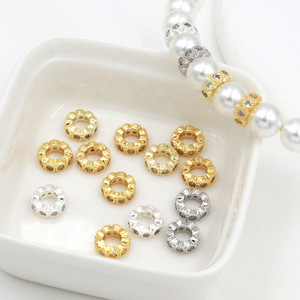 Cuentas espaciadoras de circonita redondas de 8 mm, chapadas en oro y plata, componentes para joyería DIY - Product Image 1