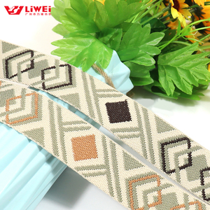 شريط مطاطي منسوج بنمط الدانتيل العرقي المطرز الأكثر شعبية للفساتين - متين وعالي القوة ومستدام - Product Image 4