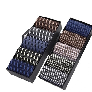 Proveedores de calidad, calcetín de algodón de bambú tejido, <span class=keywords><strong>etiquetas</strong></span> con logotipo de marca personalizado a granel, acanalado, nuevo, lindo Pie, Corea, tobillo, informal <span class=keywords><strong>para</strong></span> hombres - Product Image 1