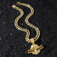 Nouveau Collier Chaîne Cubaine 13mm Plaqué Or en Alliage avec Pendentif Lettre BREAD WINNER Style Hip Hop Iced Out, Bijou de Rappeur