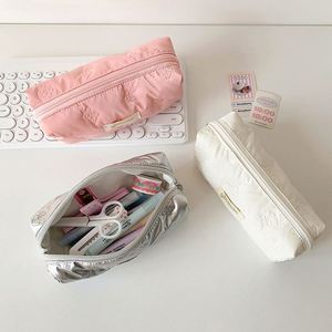 Bolsa de Cosméticos Rosa Grande y Linda con Cierre de Cremallera, Organizador Multifuncional para Útiles Escolares, Regalos Promocionales para Niños - Product Image 3
