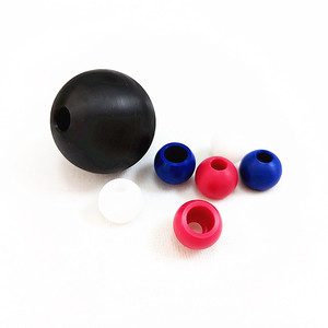Bolas de Nylon Sólidas Personalizadas Resistentes ao Desgaste de 28mm 28.5mm em Cores Preto Vermelho Azul com Furos - Product Image 1