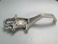 Pour Maserati President Gibraltar V6 : Barre de traction avant, barre de traction de direction, bras oscillant