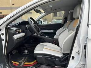 2023 Dongfeng E70 <span class=keywords><strong>Aeolus</strong></span> <span class=keywords><strong>Pro</strong></span> Electric Sedan 4-2000cc Control de mano izquierda de tracción delantera 10-25000km Batería Coche usado chino-europeo - Product Image 5