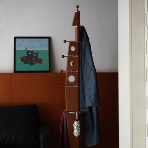 Perchero Aegir de Madera con Estante de Almacenamiento y Lámpara, Estilo Bauhaus, Diseño Vintage - Product Image 5