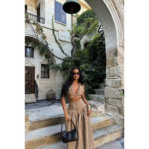 Conjunto de Traje de Chaleco con Botones Beige para Mujer - Product Image 1