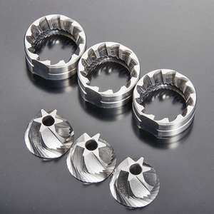 <span class=keywords><strong>Molinillo</strong></span> de café Manual portátil Kingze con molino de rebabas de acero inoxidable 420 logotipo personalizado estilo de diseño moderno y cuerpo de aleación de aluminio - Product Image 3