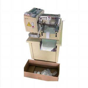 Machine de découpe automatique à froid et à chaud, prix usine chinois, pour emballages en bois de haute qualité pour l'habillement et l'industrie chimique - Product Image 3