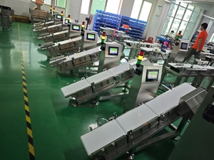 Đóng hộp sản phẩm đóng gói độ chính xác cao trực tuyến <span class=keywords><strong>checkweigher</strong></span> năng động có trọng lượng máy cho dây chuyền sản xuất với rejector - Product Image 6