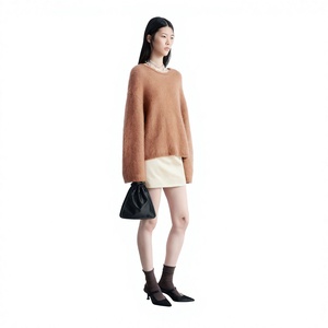 Sweat-shirt en mohair personnalisé pour femme – Vente en gros – Pull doux et moelleux à col rond – Chaud, décontracté, streetwear, mode, vêtement de luxe pour l'hiver - Product Image 3