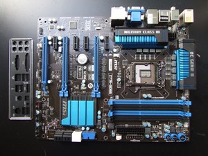 <span class=keywords><strong>Carte</strong></span> mère <span class=keywords><strong>MSI</strong></span> Z77A-GD55 d'occasion, prend en charge les processeurs Intel Core i7/i5/i3 de 3e génération pour socket <span class=keywords><strong>LGA</strong></span> <span class=keywords><strong>1155</strong></span>, utilisée pour ordinateur de bureau - Product Image 6