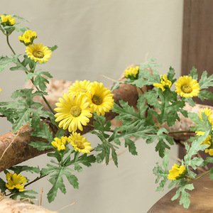 Guirlandes de marguerites artificielles, fausses fleurs, guirlandes de tournesols, fleurs en plastique et soie, fleurs décoratives, lot multi-pièces, mariage, maison - Product Image 3