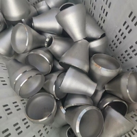 Tube conique sans soudure en acier inoxydable 304L, conforme à la norme EN10253-4, de différentes diamètres, fabriqué selon la technologie de forgeage.