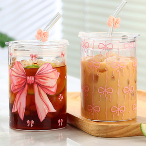 Vaso de Vidrio de Borosilicato Alto para <span class=keywords><strong>Caf</strong></span>é Helado con Tapa de Lazo y Popote, Bonito Vaso Estético para Té de Burbujas y Bebidas Frías - Product Image 1