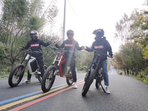 Cadre en aluminium CS20 3000w 5000w 8000w 12000w moto électrique tout-terrain e-bike Stealth Bomber vélo électrique - Product Image 4