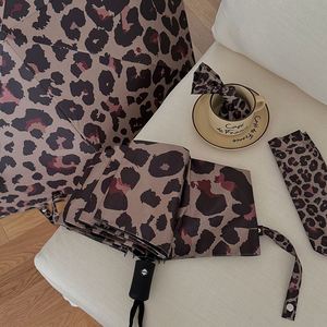 Paraguas Plegable Personalizado con Estampado de Leopardo, Totalmente Automático, Retro, de Doble Uso para Sol y Lluvia, con Protección UV, Regalo Empresarial - Product Image 2