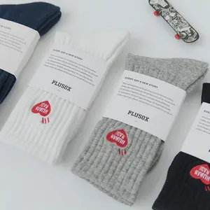Harajuku Street Love Embroidery men anime funny tube socks manufacture high quality men's crew socks trendy man socks