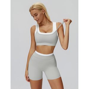 Conjunto Deportivo de Dos Piezas para Mujer, Top Deportivo con Cuello Cuadrado, Shorts con Efecto Push-Up, Ropa Deportiva para Gimnasio, Yoga, Spandex, Poliéster - Product Image 2