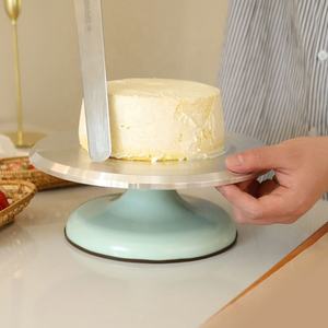 Base Giratoria Multifuncional para Decoración de Pasteles, Base Giratoria de Aluminio Antiadherente para Pasteles - Product Image 1
