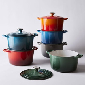 <span class=keywords><strong>Cocotte</strong></span> <span class=keywords><strong>en</strong></span> <span class=keywords><strong>fonte</strong></span> minimaliste personnalisée avec revêtement émaillé, écologique, style français - Product Image 1