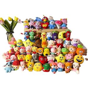 Venta al por mayor de fábrica: Mini llavero de peluche barato para máquinas de garras y vending, ideal para fiestas, colgante de animal de peluche de 10 cm - Product Image 1