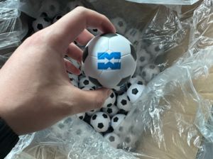 ลูกฟุตบอลรูปดาวโฟม PU บีบอัดขนาด7ซม. ของเล่นฟุตบอลสำหรับแฟนๆแจกฟรีผลิตภัณฑ์งานปาร์ตี้ป้องกันโรคหัวใจ - Product Image 5