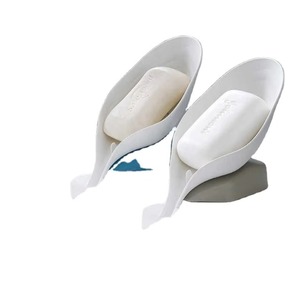 Jabonera Creativa con Forma de Ballena Pequeña para Baño, Jabonera de Plástico sin Perforaciones con Ventosa - Product Image 1