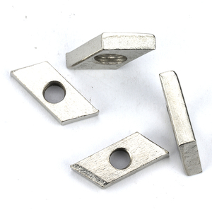 Écrou parallèle en acier au carbone nickelé pour profilés en aluminium M4 M5 M6 – Catégorie de produits : Écrous métriques - Product Image 4