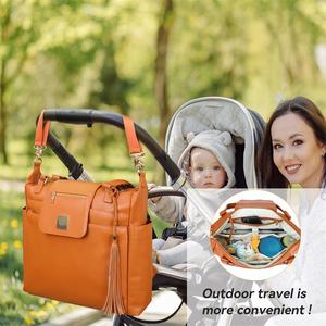 <span class=keywords><strong>Sac</strong></span> fourre-tout en cuir végétalien PU souple personnalisé de haute qualité grande capacité 11 poches trois mode bohème étanche pour maman été - Product Image 6