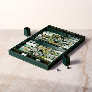 Plateau <span class=keywords><strong>de</strong></span> <span class=keywords><strong>jeu</strong></span> <span class=keywords><strong>de</strong></span> Backgammon en cuir vert foncé Portable Backgammon pliable à la main pour la famille - Product Image 2