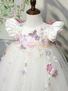 Abito da Principessa in Tulle Bianco per Bambine <span class=keywords><strong>con</strong></span> Dettagli Floreali e <span class=keywords><strong>Farfalle</strong></span> Colorate, Elegante <span class=keywords><strong>Vestito</strong></span> da Festa Personalizzabile per Bambini, Vendita all'Ingrosso - Product Image 4
