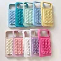 Coque en silicone liquide à effet d'ondulations pour iPhone Air 13 14 15 16 17 Pro Max, compatible avec la charge sans fil, avec support magnétique en forme d'ours mignon