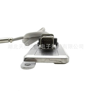 5Wk9 6722B เซ็นเซอร์น็อกซ์ 24V หกพินทรงสี่เหลี่ยมสำหรับรถบรรทุกหนักสำหรับผู้ชายอะไหล่ทดแทน Tb3 031 - Product Image 2