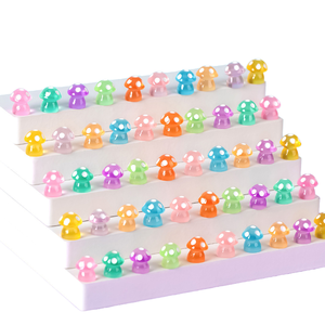 Micro Paesaggio con Simpatici <span class=keywords><strong>Funghi</strong></span> in Resina Fluorescente che si Illuminano al Buio, Muschio Artificiale Dipinto a Mano per Giardinaggio Artistico e Paesaggistico - Product Image 1