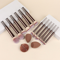 Ensemble professionnel de pinceaux de maquillage pour les yeux et le blush, grand format, manche en métal, 12 pièces, poils synthétiques, idéal pour les voyages
